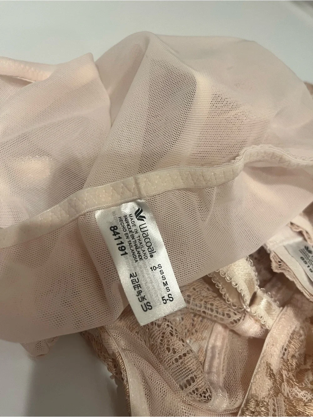 Wacoal Lace Underwire Bra and Matching Briefs in Light Blush bra 34 D panties S